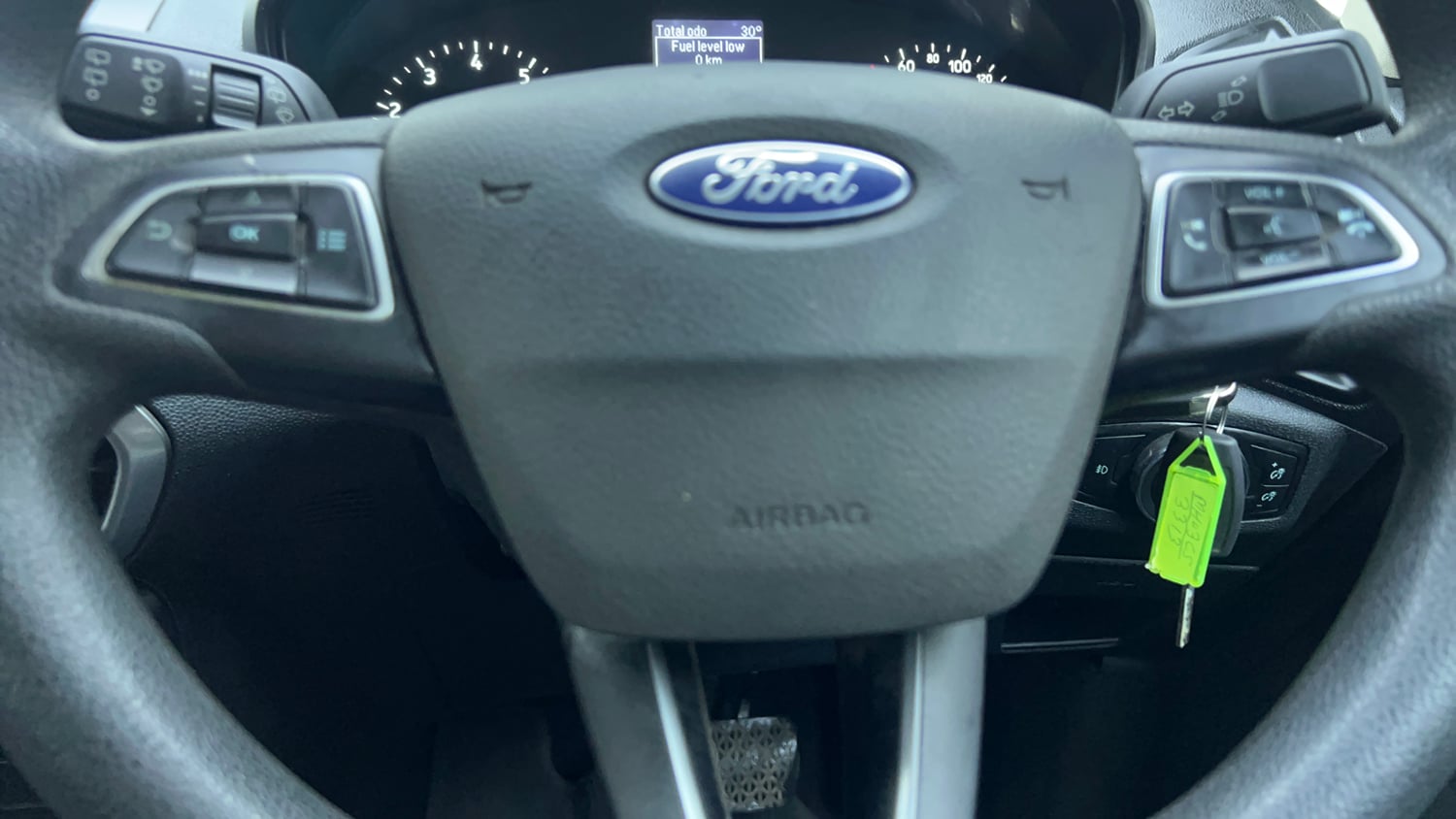 Used 2018 Ford EcoSport Trend + 1.5L Ti-VCT AT Petrol Automatic top_features Airbags