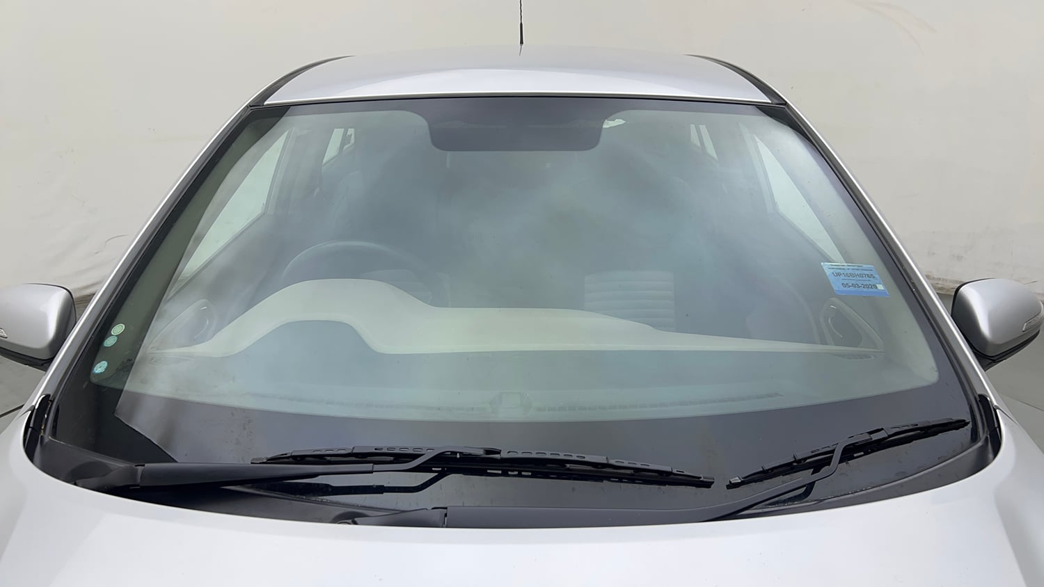Used 2016 Hyundai Elite i20 Sportz 1.2 Petrol Manual exterior FRONT WINDSHIELD VIEW
