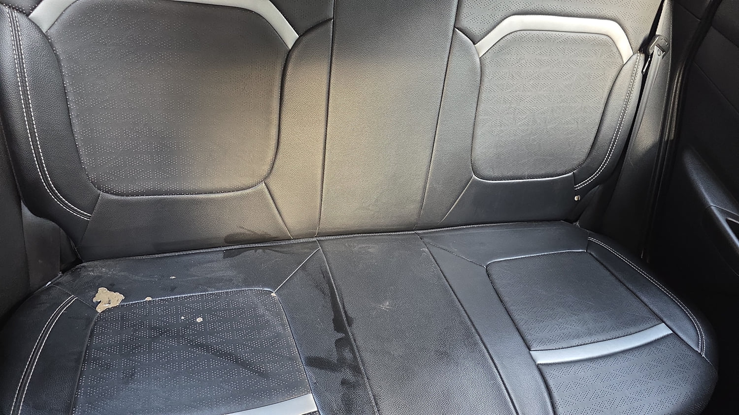 Used 2020 Renault Kwid RXL Petrol Manual interior REAR SEAT CONDITION VIEW