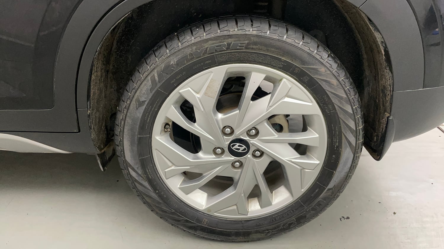 Used 2021 Hyundai Creta SX 1.5 Petrol Executive Petrol Manual tyres LEFT REAR TYRE RIM VIEW