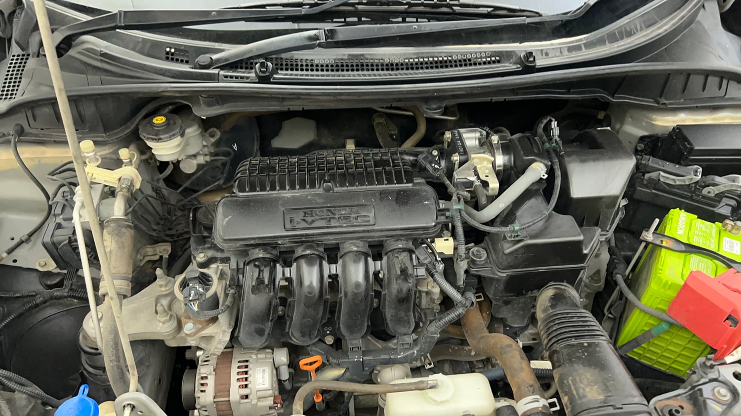 Used 2019 Honda City V CVT Petrol Petrol Automatic engine ENGINE RIGHT SIDE VIEW