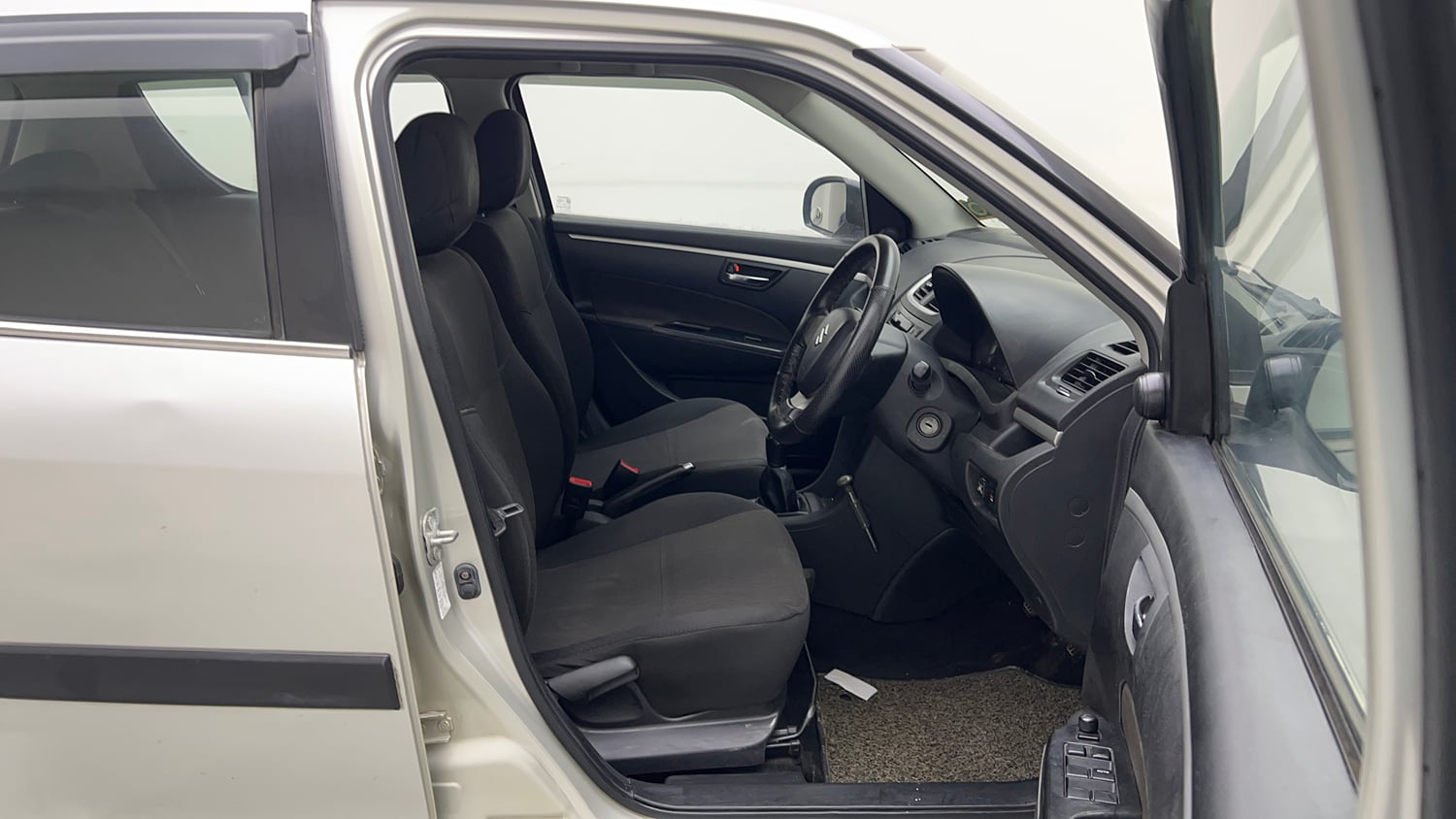 Used 2015 Maruti Suzuki Swift VXi Petrol Manual interior RIGHT SIDE FRONT DOOR CABIN VIEW