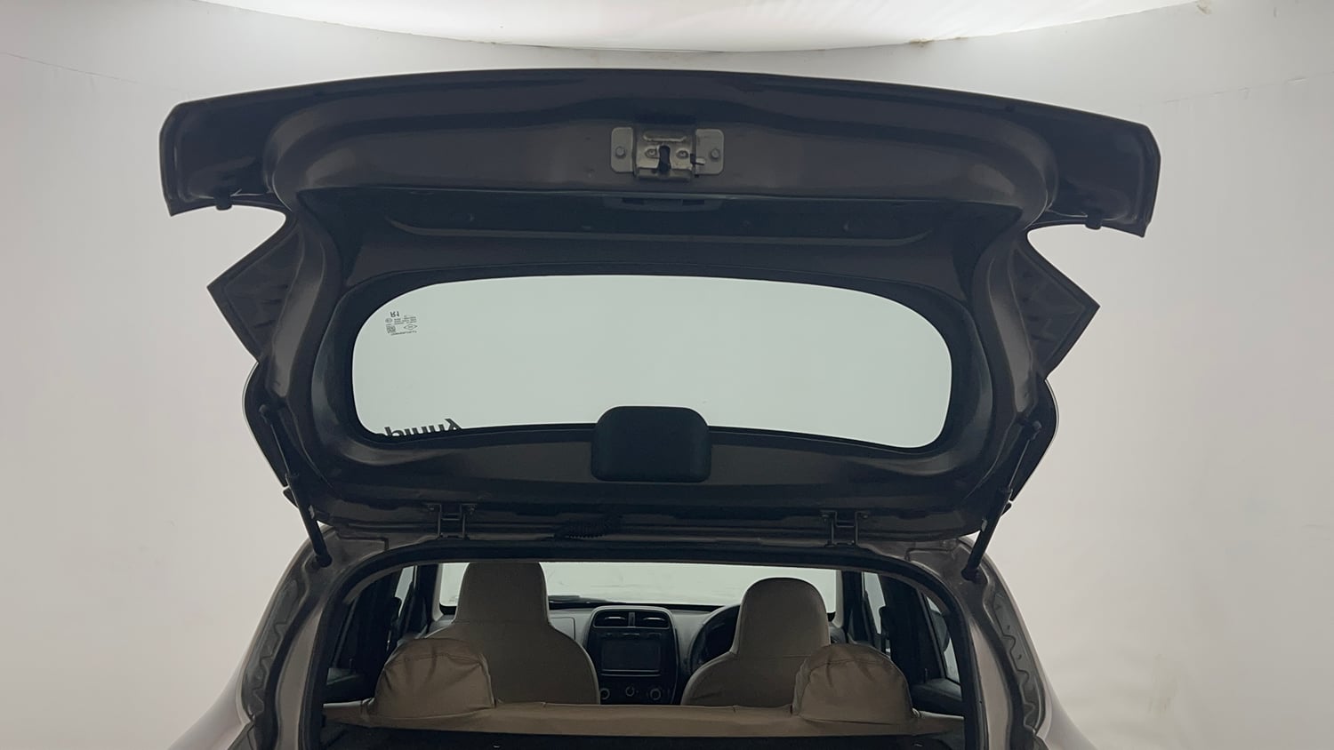 Used 2018 Renault Kwid RXT (O) 1.0 SCE Edition Petrol Manual interior DICKY DOOR OPEN VIEW