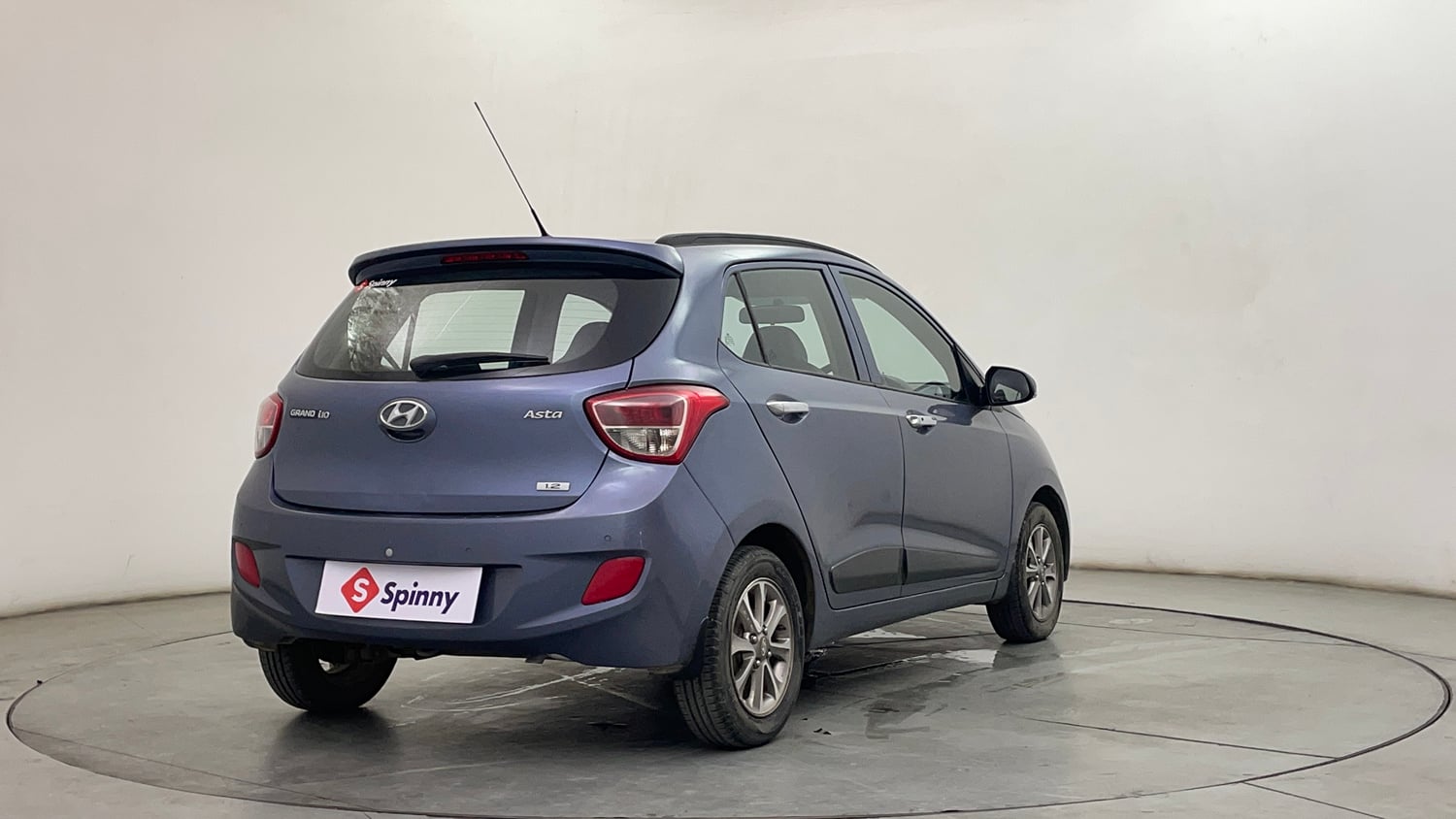 Used 2016 Hyundai Grand i10 Asta 1.2 Kappa VTVT Petrol Manual exterior RIGHT REAR CORNER VIEW