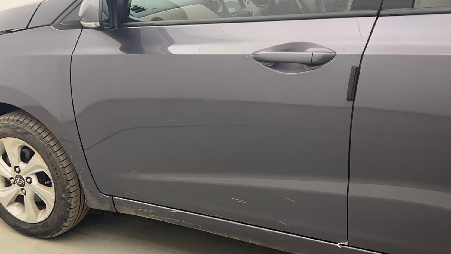 Used 2019 Hyundai Xcent SX Petrol Manual dents MINOR SCRATCH