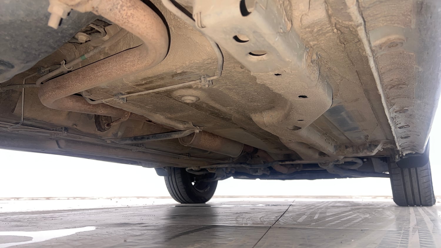 Used 2018 Tata Tiago Revotron XT Petrol Manual extra REAR RIGHT UNDERBODY VIEW