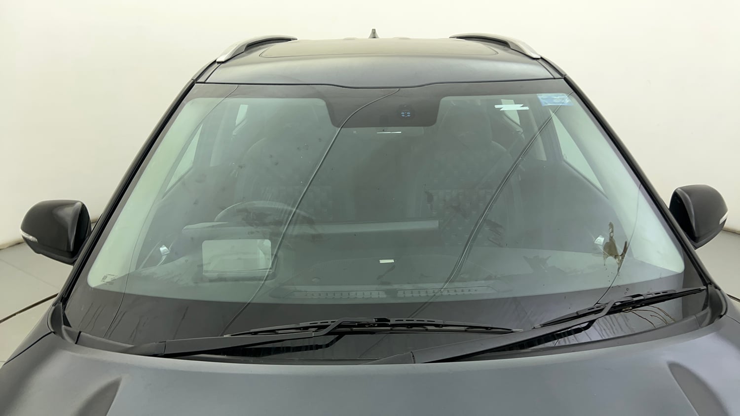 Used 2022 Kia Seltos X Line 1.4 DCT Petrol Automatic exterior FRONT WINDSHIELD VIEW