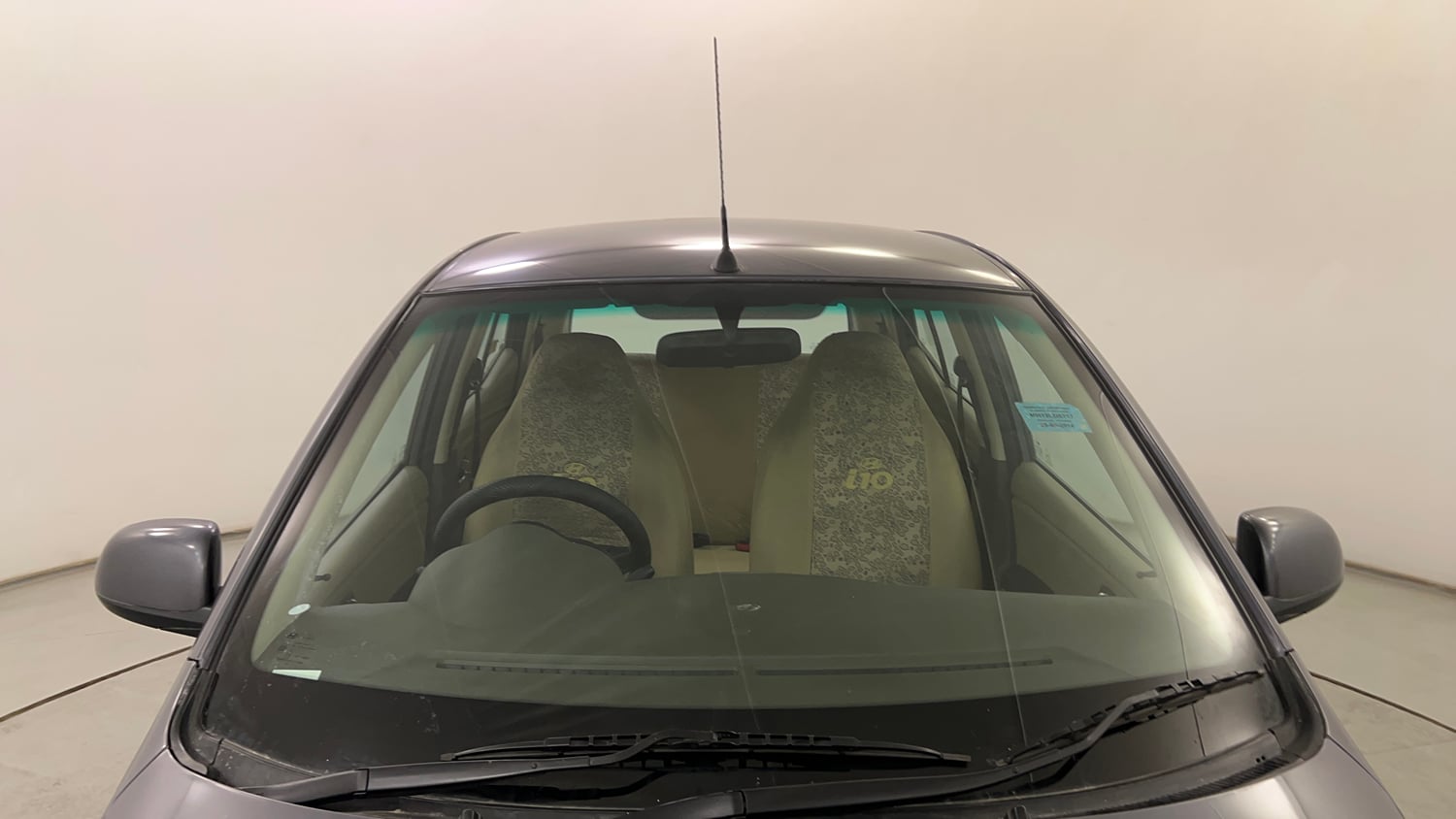 Used 2014 Hyundai i10 Sportz 1.1 iRDE2 Petrol Manual exterior FRONT WINDSHIELD VIEW