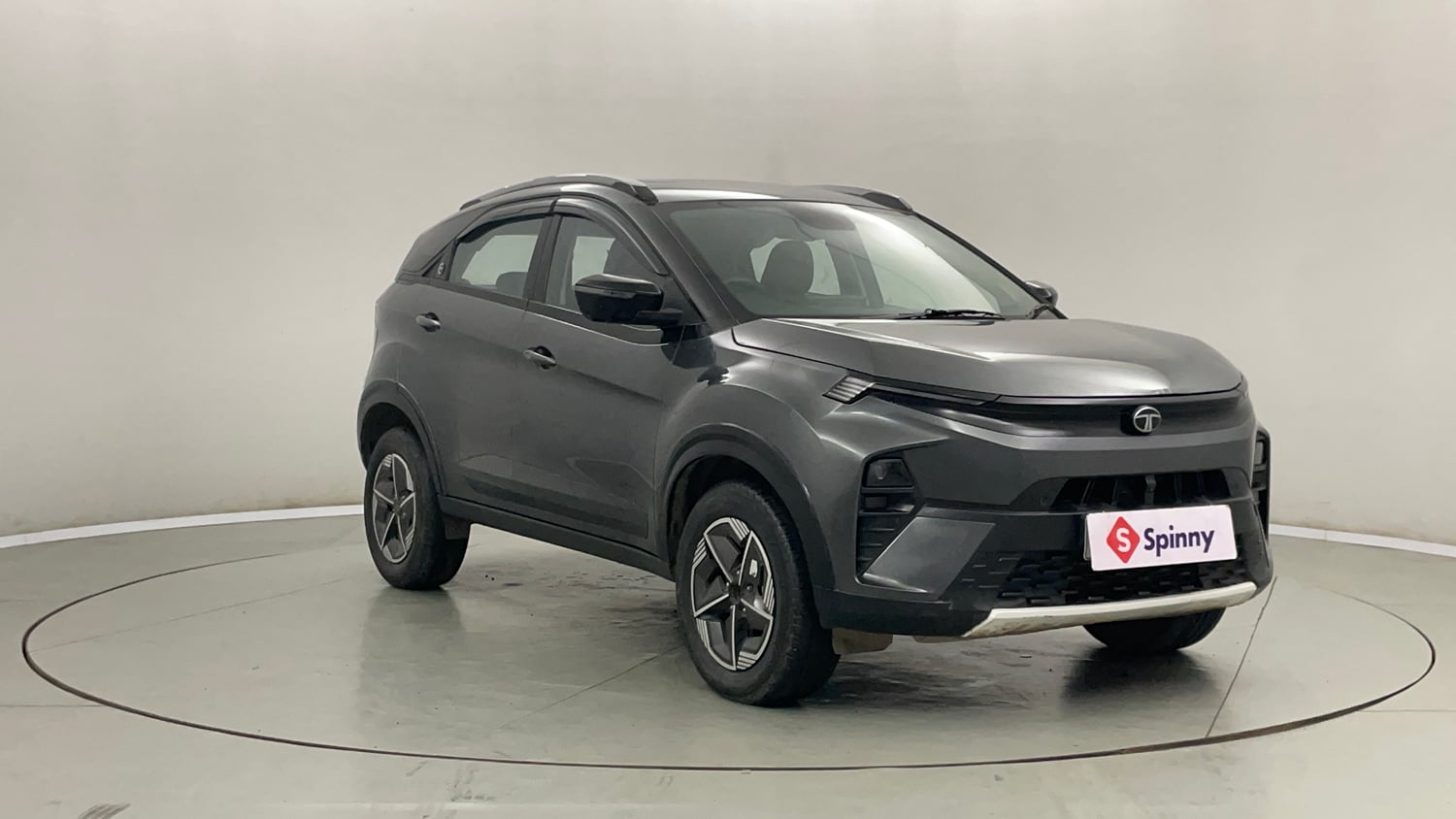 Used 2024 Tata Nexon Creative Plus S 1.5 Revotorq Diesel 6AMT Diesel Automatic exterior RIGHT FRONT CORNER VIEW