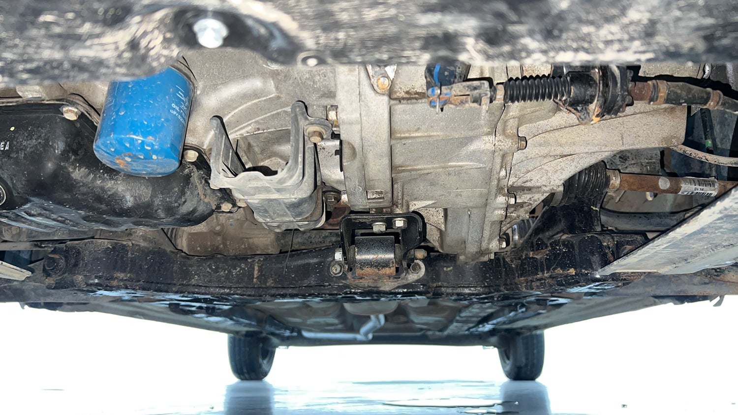 Used 2017 Hyundai Grand i10 Sportz (O) 1.2 Kappa VTVT Petrol Manual extra FRONT LEFT UNDERBODY VIEW