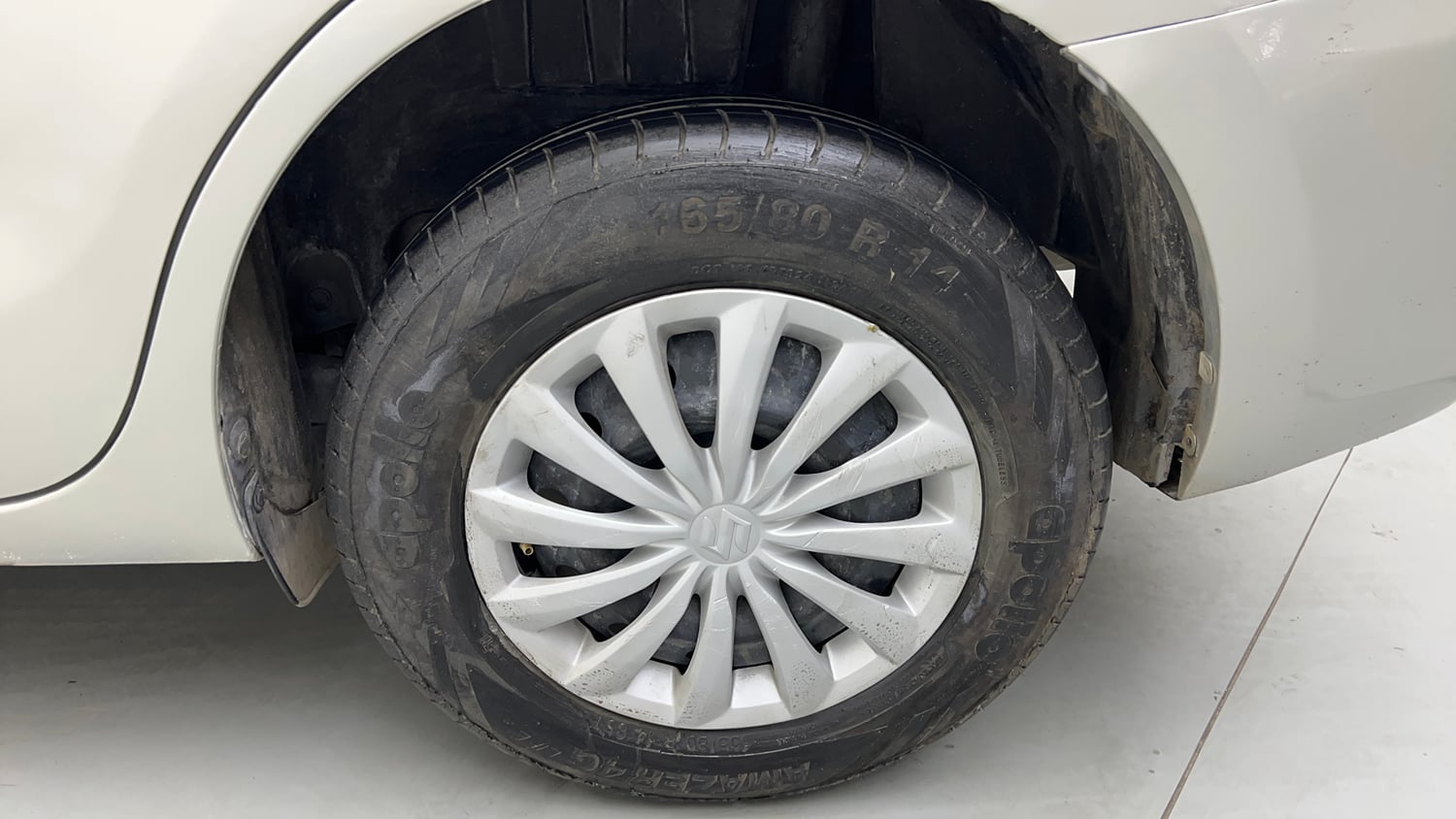 Used 2017 Maruti Suzuki Dzire VXi Petrol Manual tyres LEFT REAR TYRE RIM VIEW