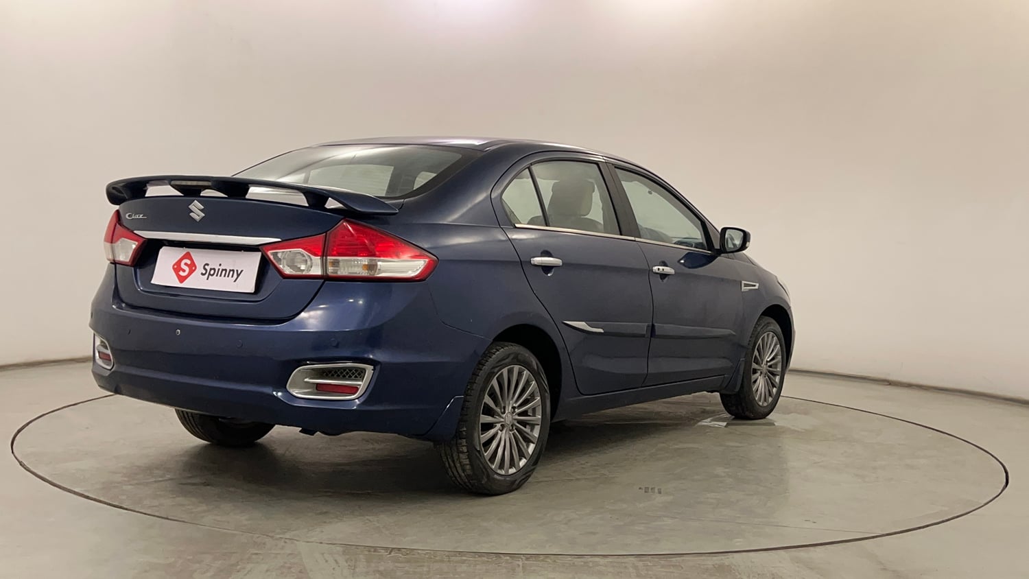 Used 2017 Maruti Suzuki Ciaz Alpha 1.4 AT Petrol Automatic exterior RIGHT REAR CORNER VIEW