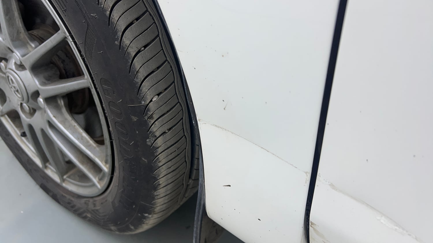 Used 2018 Toyota Etios Liva VXD Diesel Manual dents MINOR SCRATCH