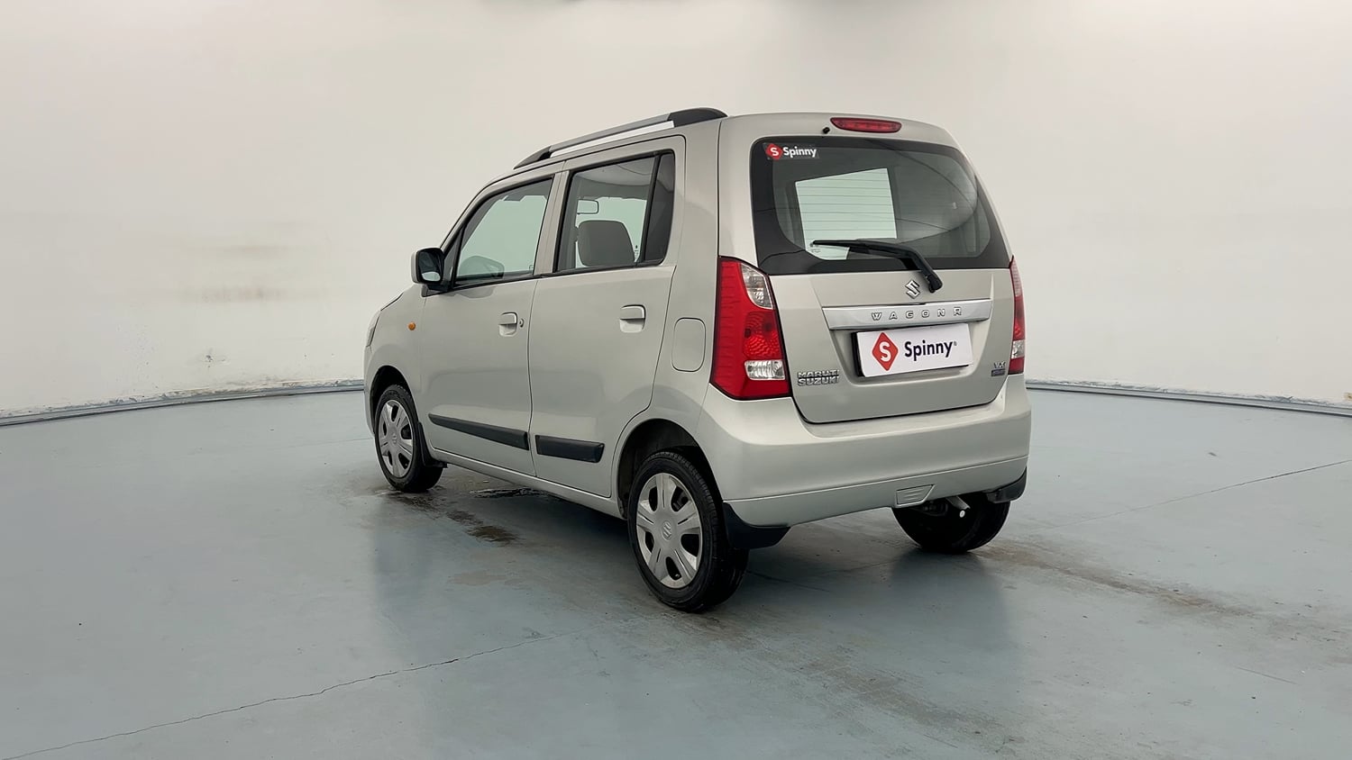 Used 2017 Maruti Suzuki Wagon R 1.0 VXI AMT Petrol Automatic exterior LEFT REAR CORNER VIEW