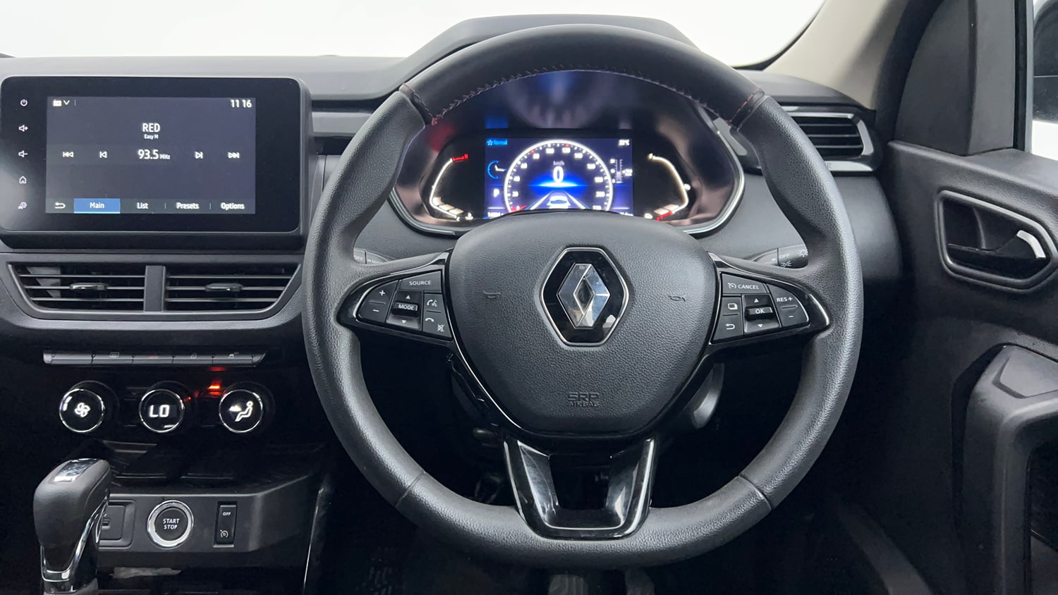 Used 2023 Renault Kiger RXZ Turbo CVT Petrol Automatic interior STEERING VIEW