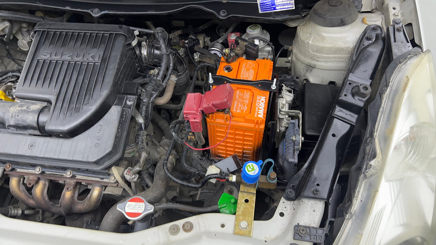 Used 2015 Maruti Suzuki Swift VXi Petrol Manual engine ENGINE LEFT SIDE VIEW