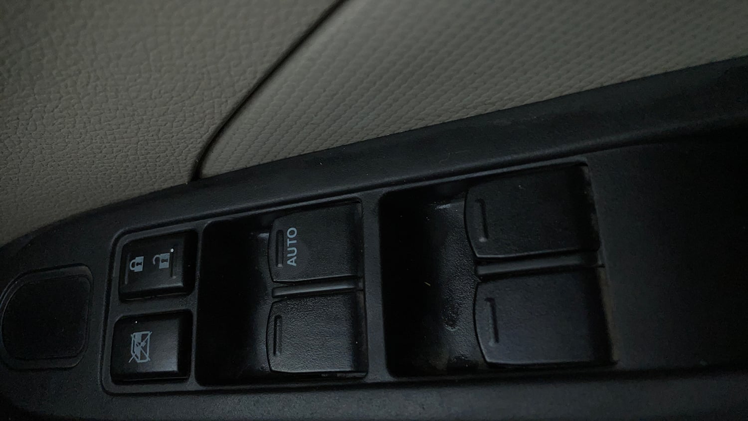 Used 2020 Maruti Suzuki Celerio VXi (O) CNG Cng Manual top_features Power windows