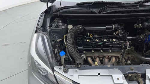 Used 2020 Maruti Suzuki Baleno Alpha Petrol Manual engine ENGINE RIGHT SIDE VIEW