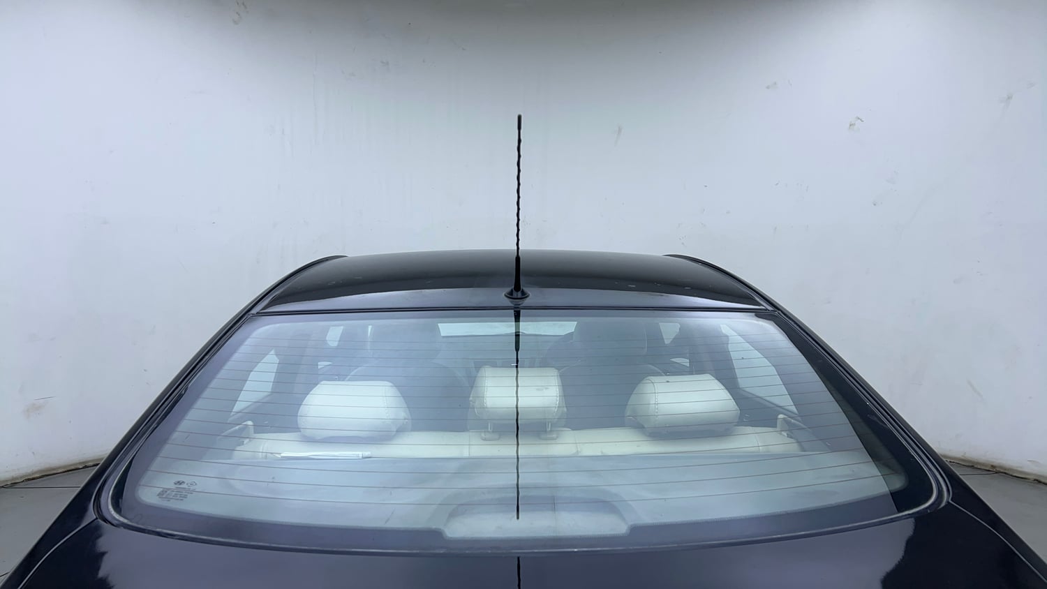 Used 2013 Hyundai Verna Fluidic 1.6 VTVT SX Petrol Manual exterior BACK WINDSHIELD VIEW