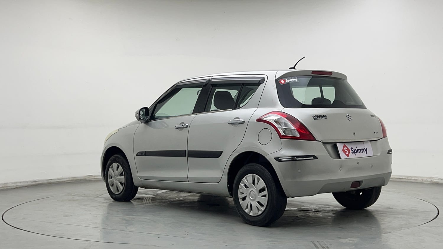 Used 2015 Maruti Suzuki Swift VXi Petrol Manual exterior LEFT REAR CORNER VIEW