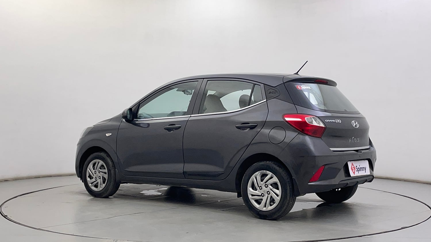 Used 2021 Hyundai Grand i10 Nios Magna 1.2 Kappa VTVT Petrol Manual exterior LEFT REAR CORNER VIEW