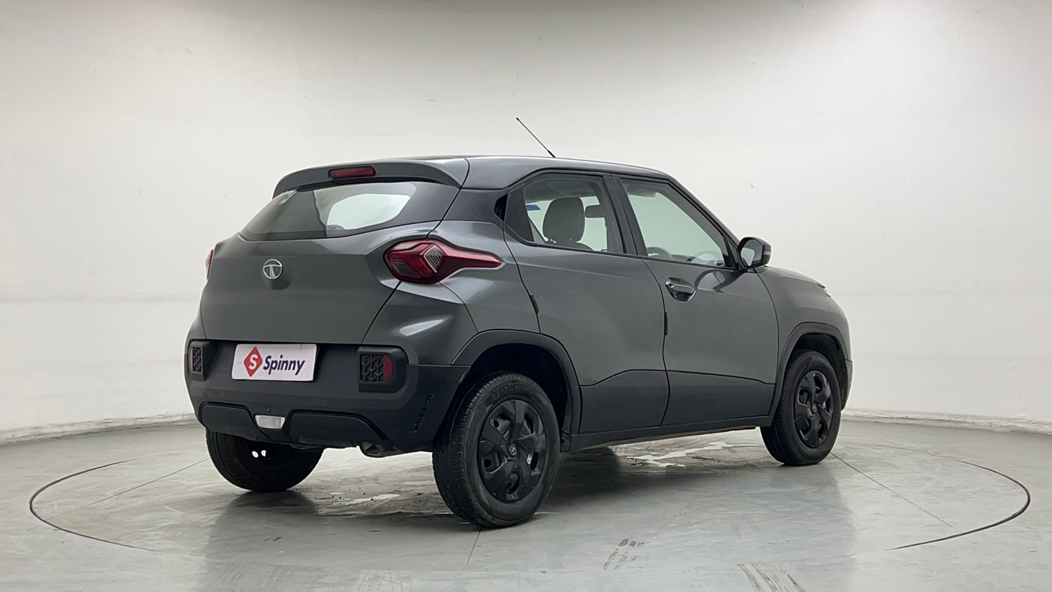 Used 2023 Tata Punch Adventure MT Petrol Manual exterior RIGHT REAR CORNER VIEW
