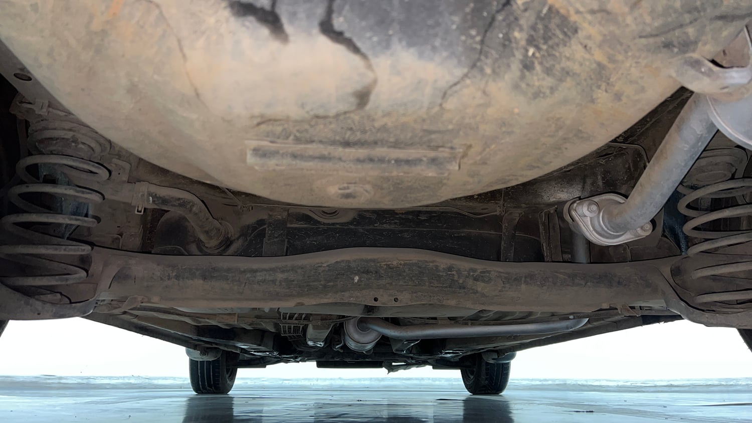 Used 2013 Honda Amaze 1.2 S i-VTEC Petrol Manual extra REAR UNDERBODY VIEW (TAKEN FROM REAR)