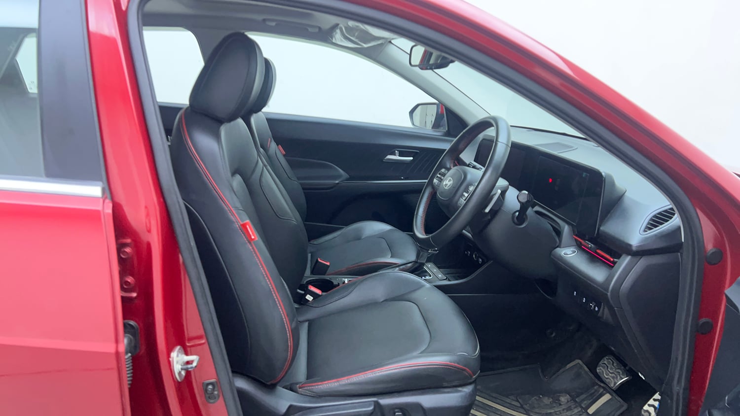 Used 2023 Hyundai Verna SX (O) 1.5 Turbo Petrol DCT Petrol Automatic interior RIGHT SIDE FRONT DOOR CABIN VIEW