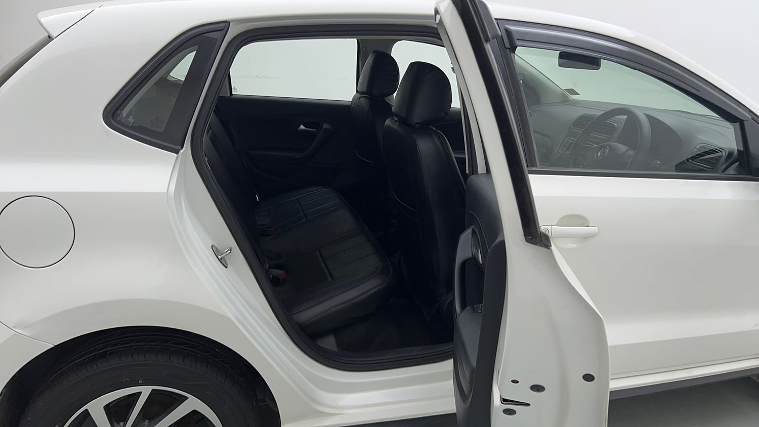 Used 2022 Volkswagen Polo Comfortline 1.0L MPI Petrol Manual interior RIGHT SIDE REAR DOOR CABIN VIEW