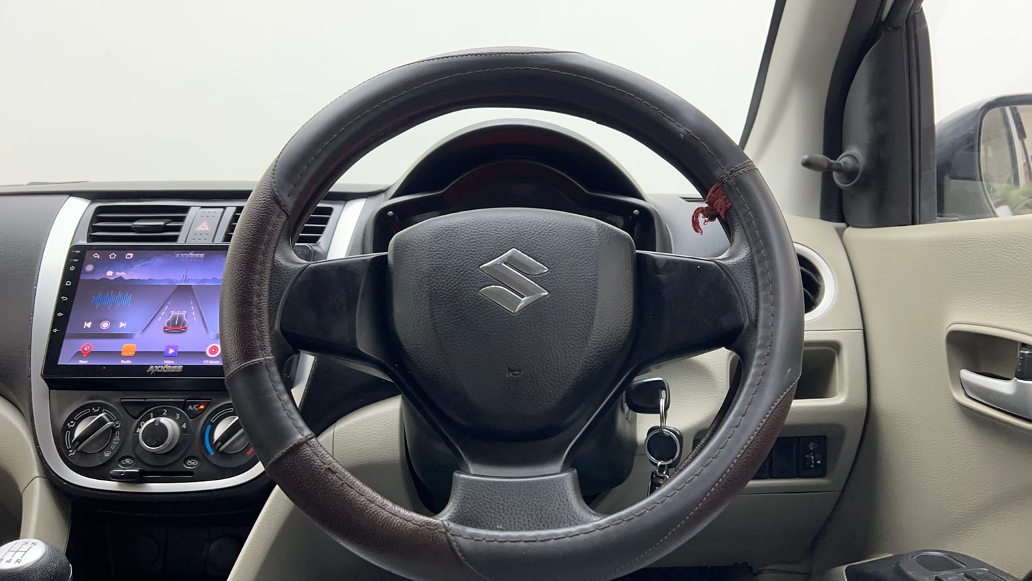 Used 2014 Maruti Suzuki Celerio VXi Petrol Manual interior STEERING VIEW
