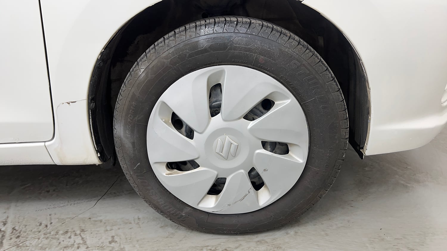 Used 2018 Maruti Suzuki Celerio ZXi AMT Petrol Automatic tyres RIGHT FRONT TYRE RIM VIEW