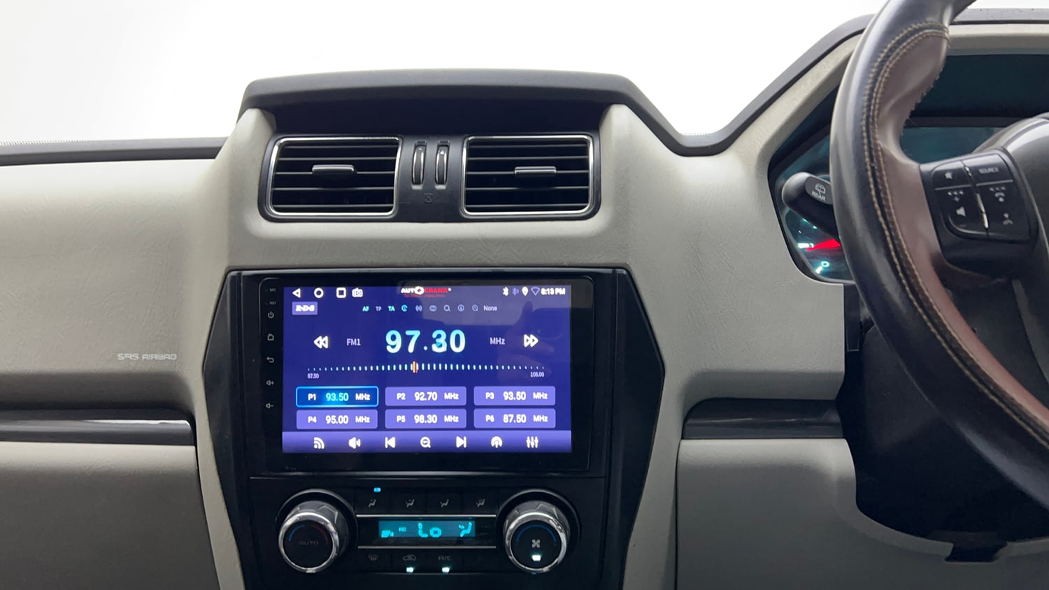 Used 2022 Mahindra Scorpio S9 Diesel Manual interior MUSIC SYSTEM & AC CONTROL VIEW