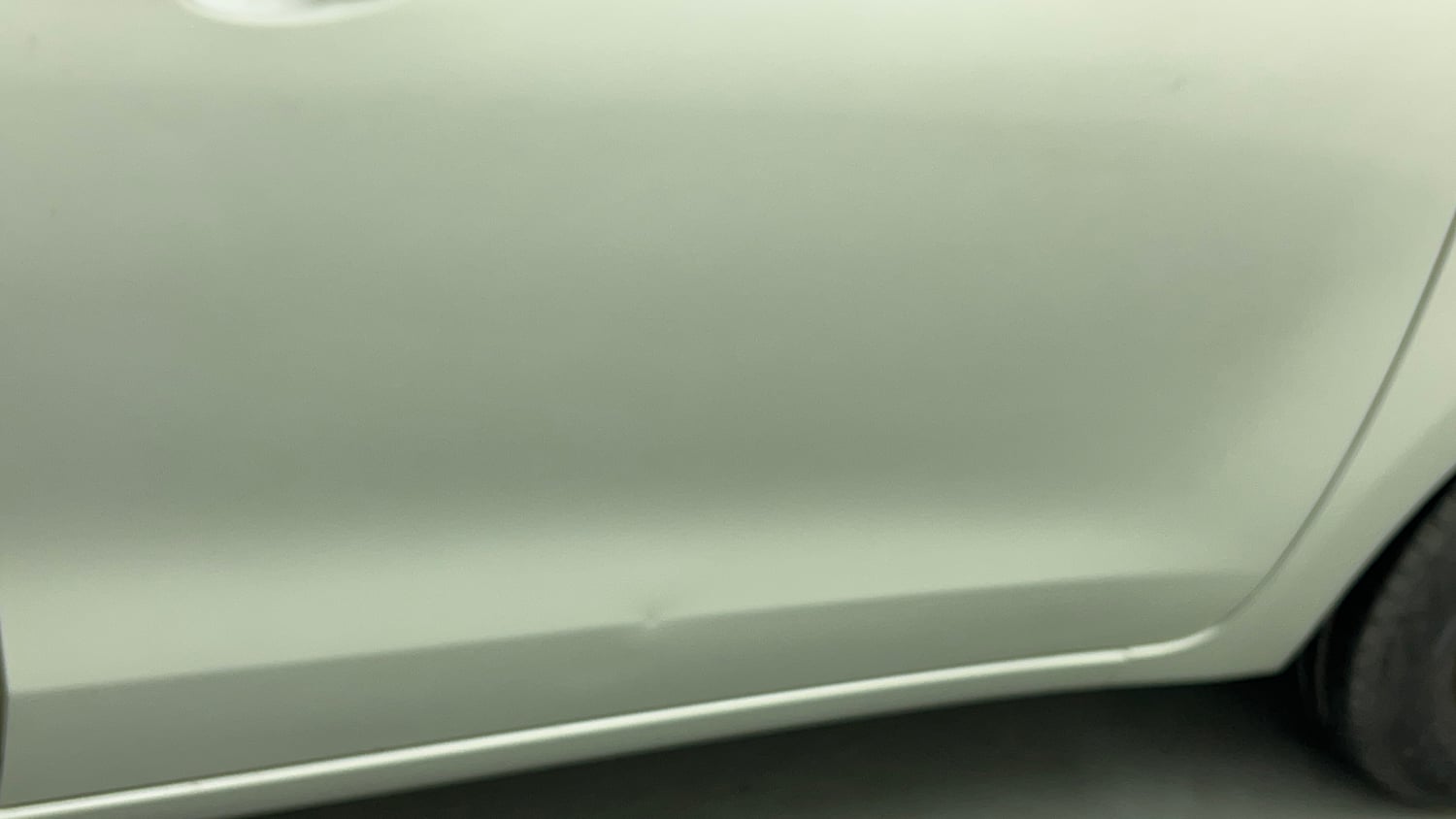 Used 2017 Maruti Suzuki Dzire VXi Petrol Manual dents MINOR SCRATCH