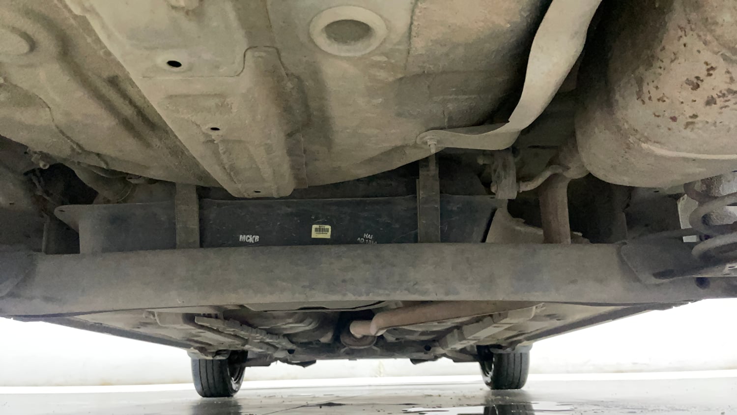 Used 2017 Hyundai Grand i10 Sportz (O) 1.2 Kappa VTVT Petrol Manual extra REAR UNDERBODY VIEW (TAKEN FROM REAR)
