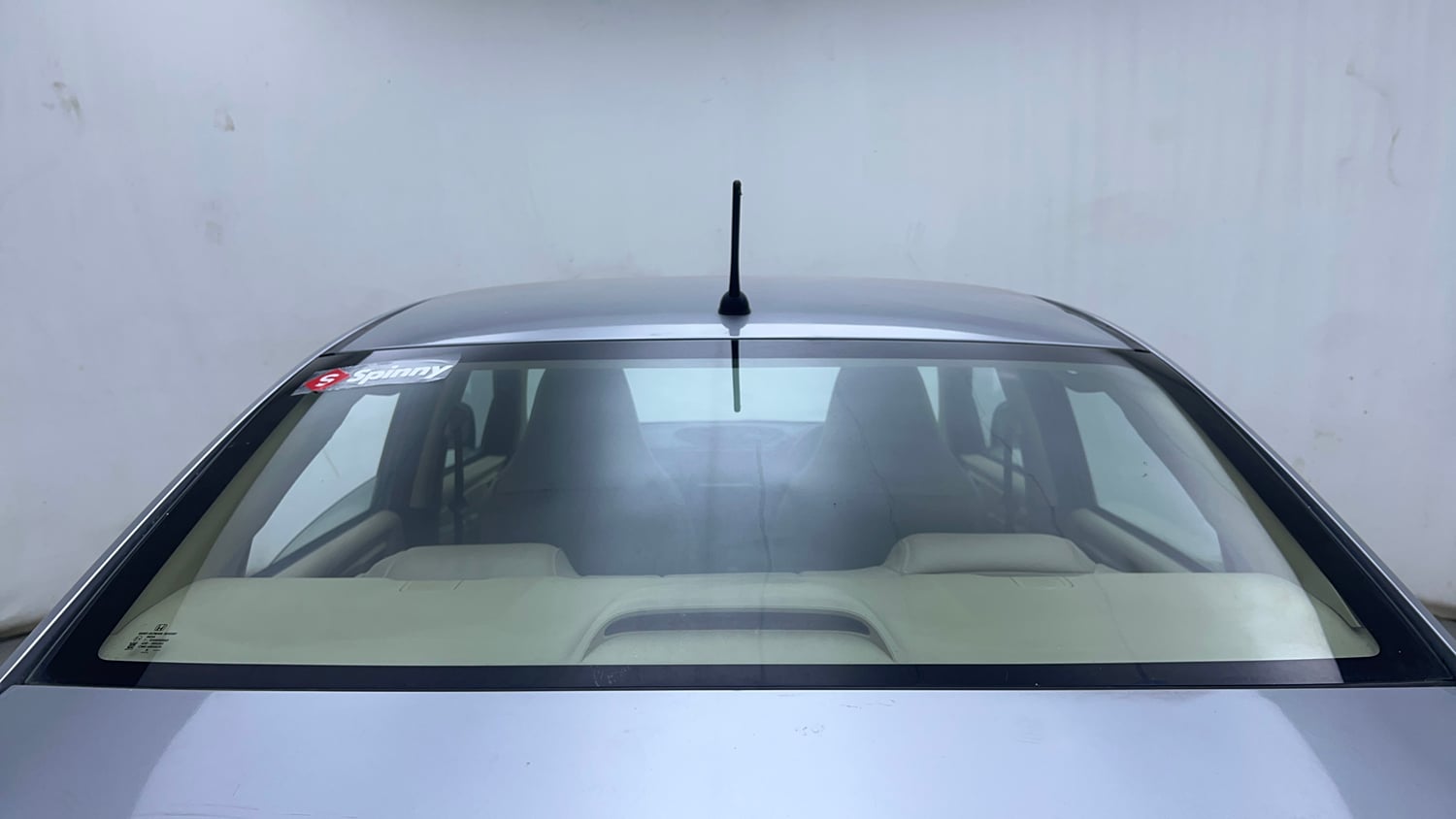 Used 2018 Honda Amaze 1.2 E MT Petrol Petrol Manual exterior BACK WINDSHIELD VIEW