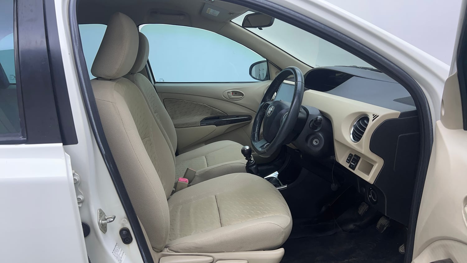 Used 2018 Toyota Etios Liva VXD Diesel Manual interior RIGHT SIDE FRONT DOOR CABIN VIEW