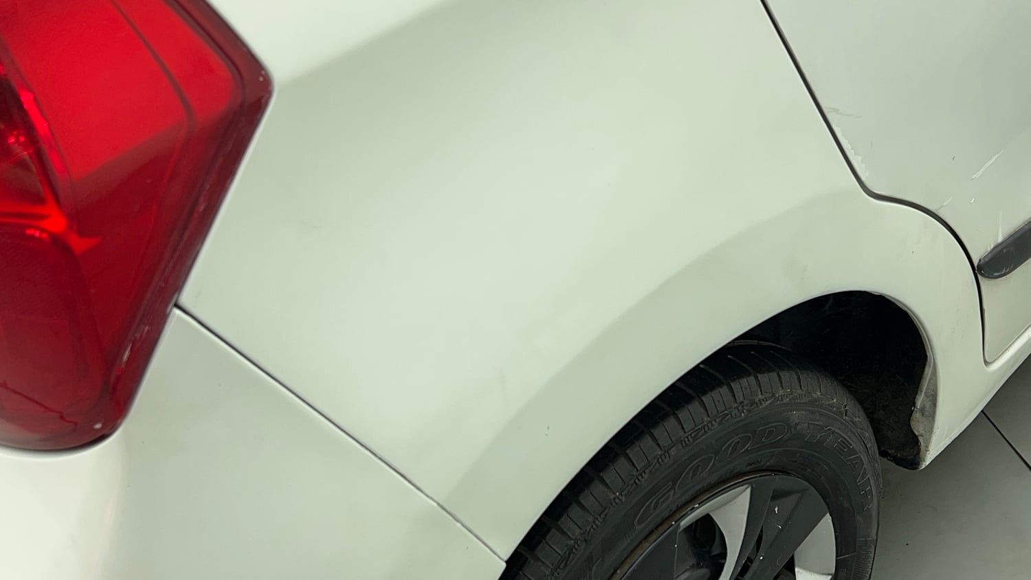 Used 2014 Maruti Suzuki Celerio VXi Petrol Manual dents MINOR SCRATCH