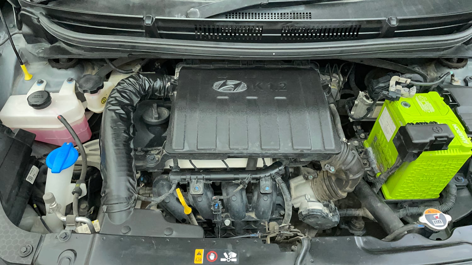 Used 2021 Hyundai Grand i10 Nios Magna 1.2 Kappa VTVT Petrol Manual engine ENGINE RIGHT SIDE VIEW