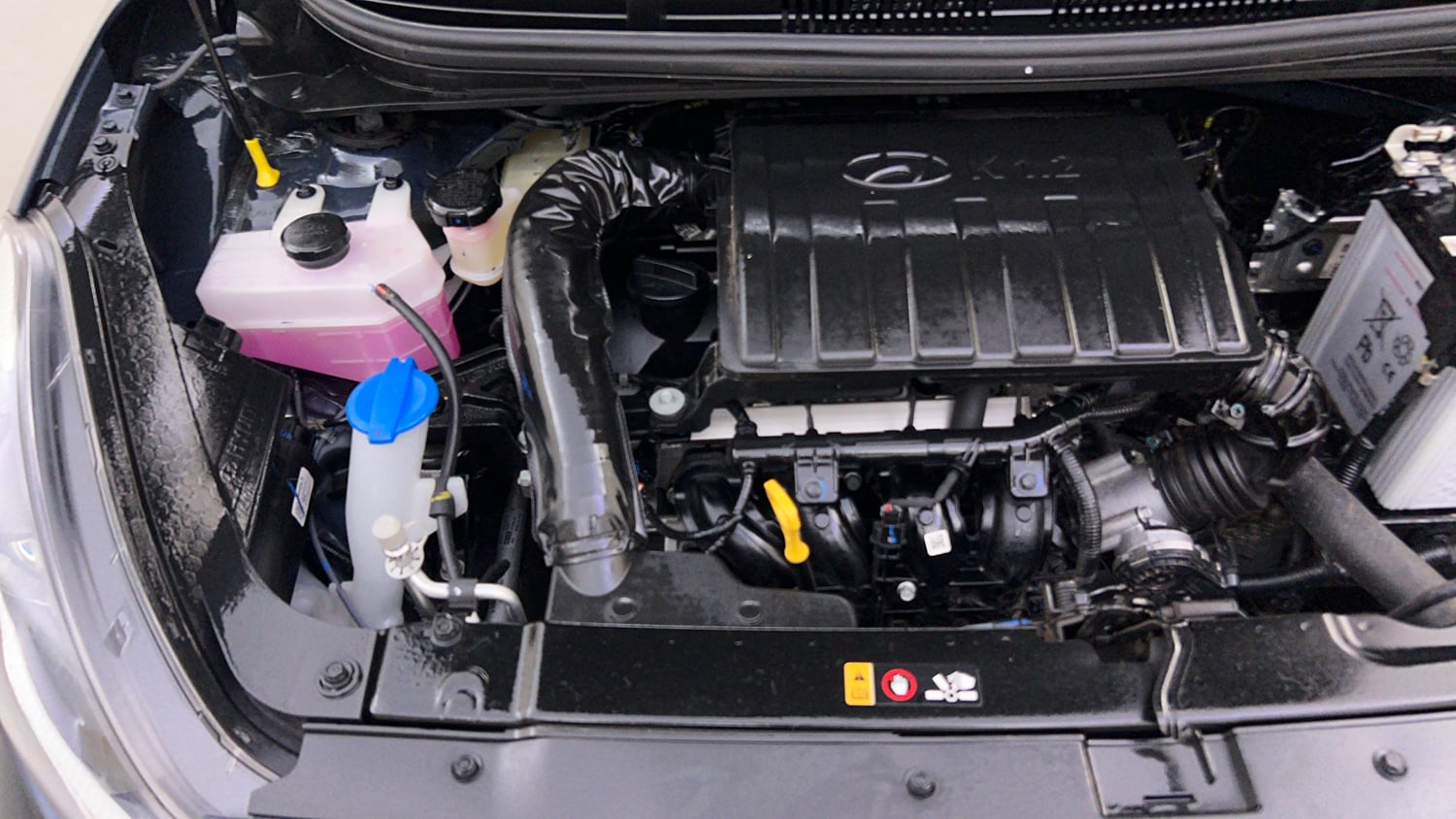 Used 2025 Hyundai Grand i10 Nios Sportz (O) 1.2 Kappa VTVT Petrol Manual engine ENGINE RIGHT SIDE VIEW