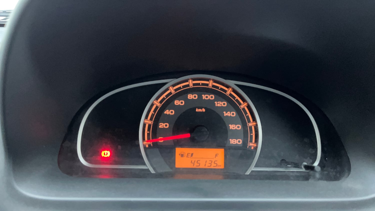 Used 2018 Maruti Suzuki Alto 800 LXi Petrol Manual interior CLUSTERMETER VIEW