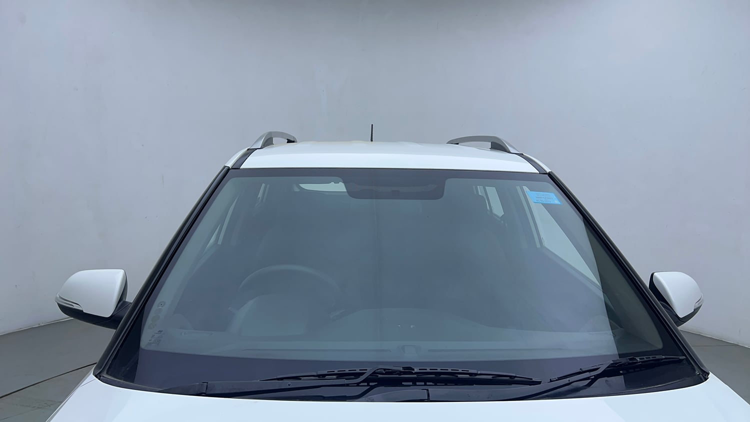 Used 2017 Hyundai Creta 1.6 E Plus Petrol Petrol Manual exterior FRONT WINDSHIELD VIEW