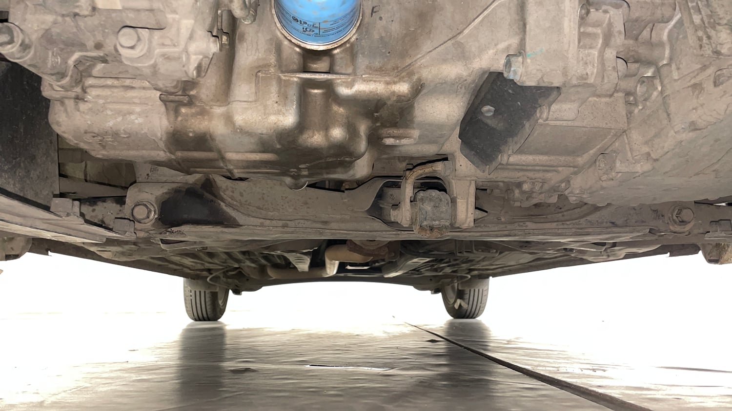 Used 2020 Honda Amaze 1.2 VX CVT Petrol Petrol Automatic extra FRONT LEFT UNDERBODY VIEW