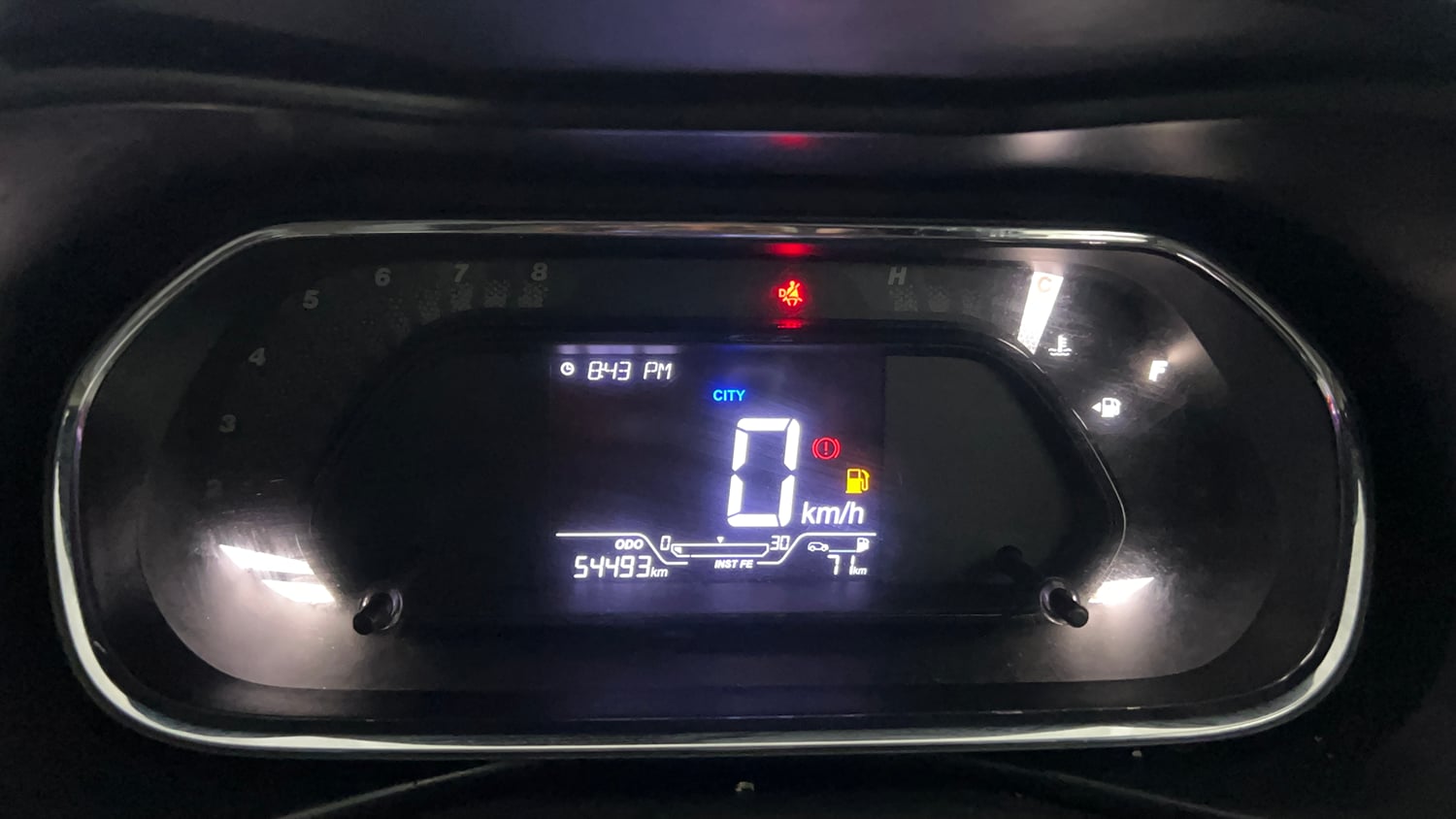 Used 2023 Tata Nexon XM (S) Diesel Diesel Manual interior CLUSTERMETER VIEW