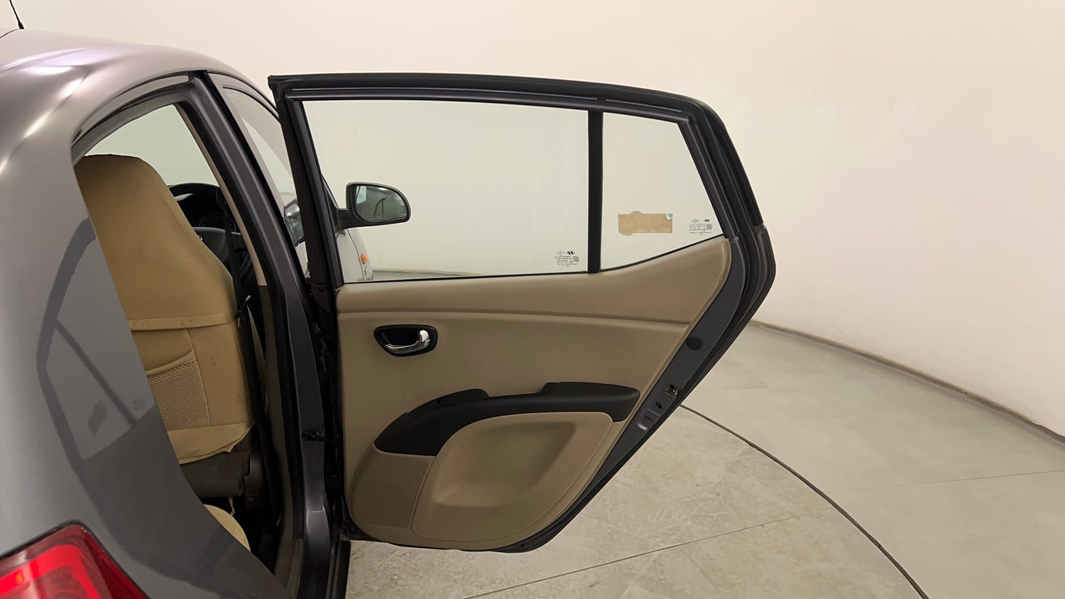 Used 2014 Hyundai i10 Sportz 1.1 iRDE2 Petrol Manual interior RIGHT REAR DOOR OPEN VIEW