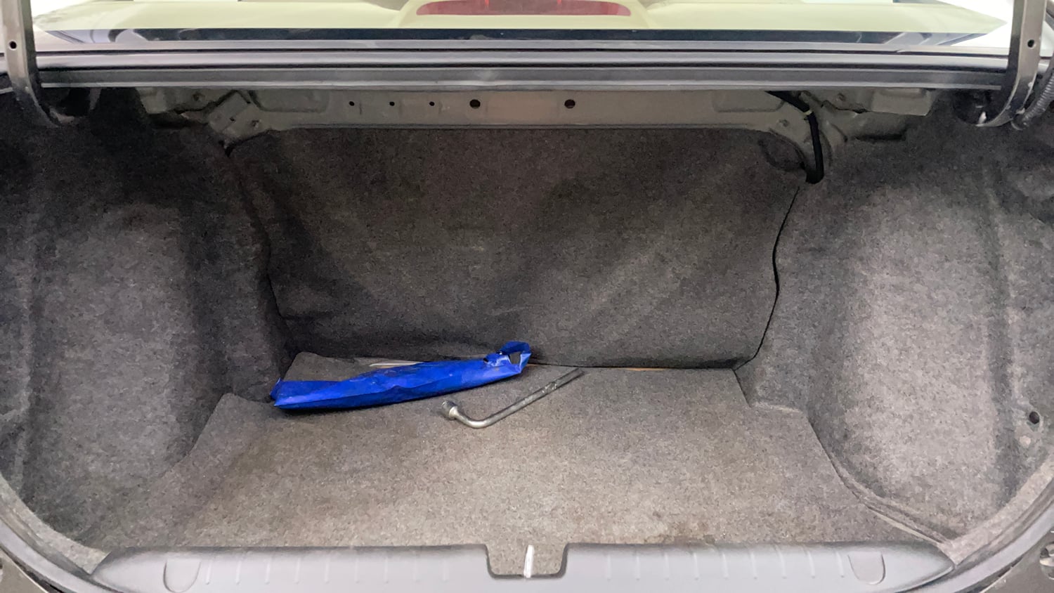 Used 2020 Honda Amaze 1.2 VX CVT Petrol Petrol Automatic interior DICKY INSIDE VIEW