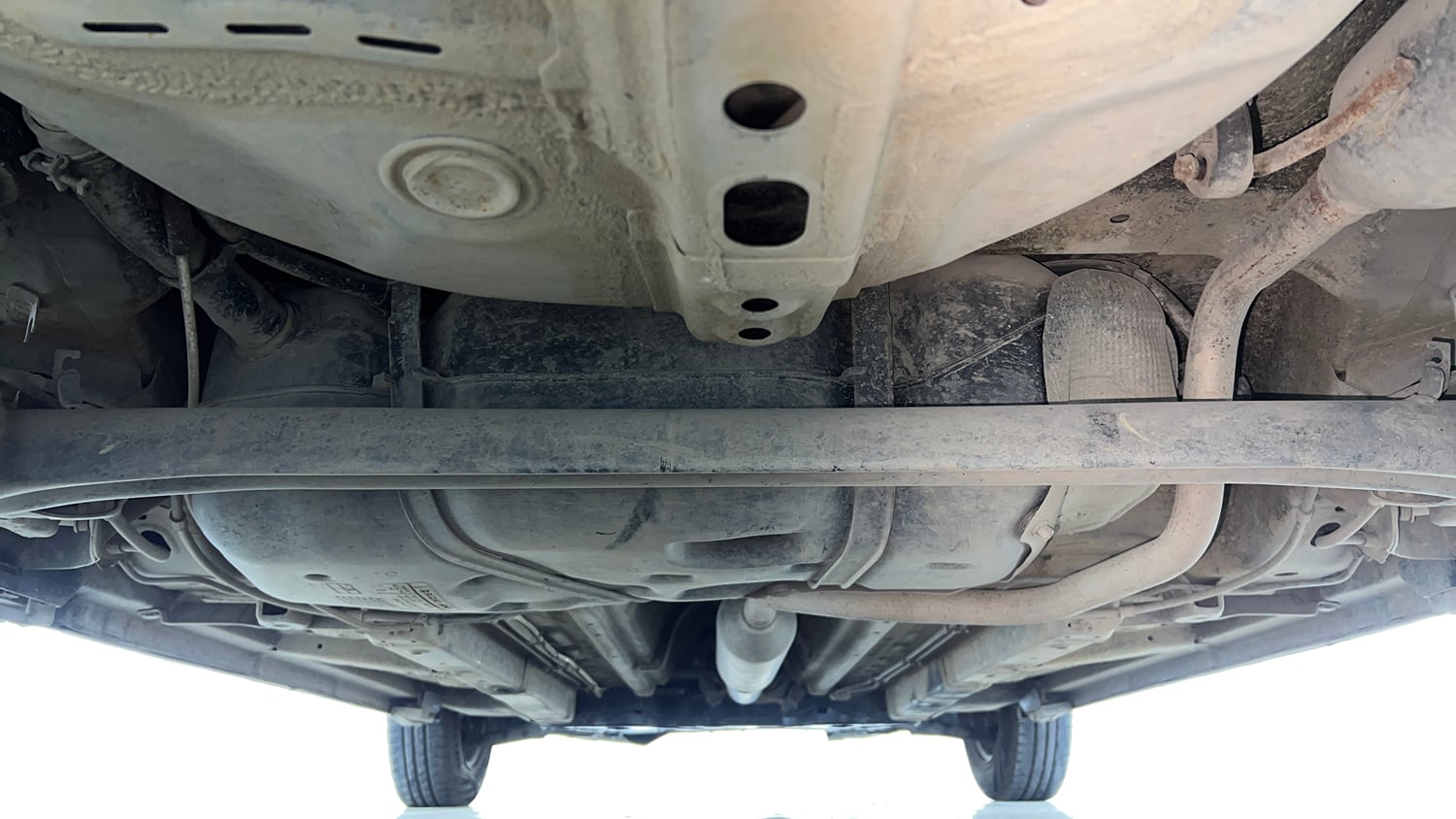Used 2015 Maruti Suzuki Swift VXi Petrol Manual extra REAR UNDERBODY VIEW (TAKEN FROM REAR)