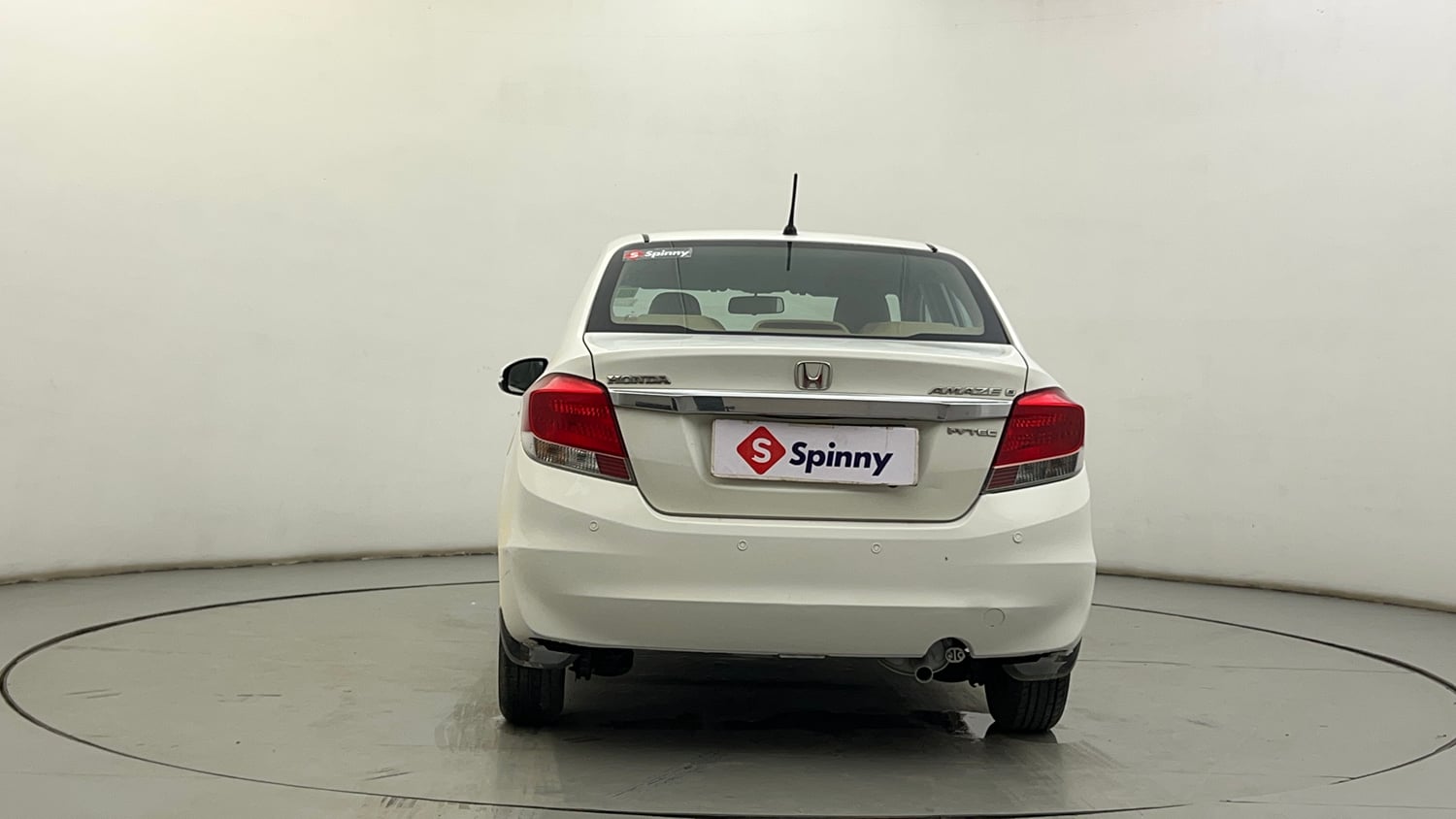 Used 2016 Honda Amaze 1.2 S i-VTEC Petrol Manual exterior BACK VIEW