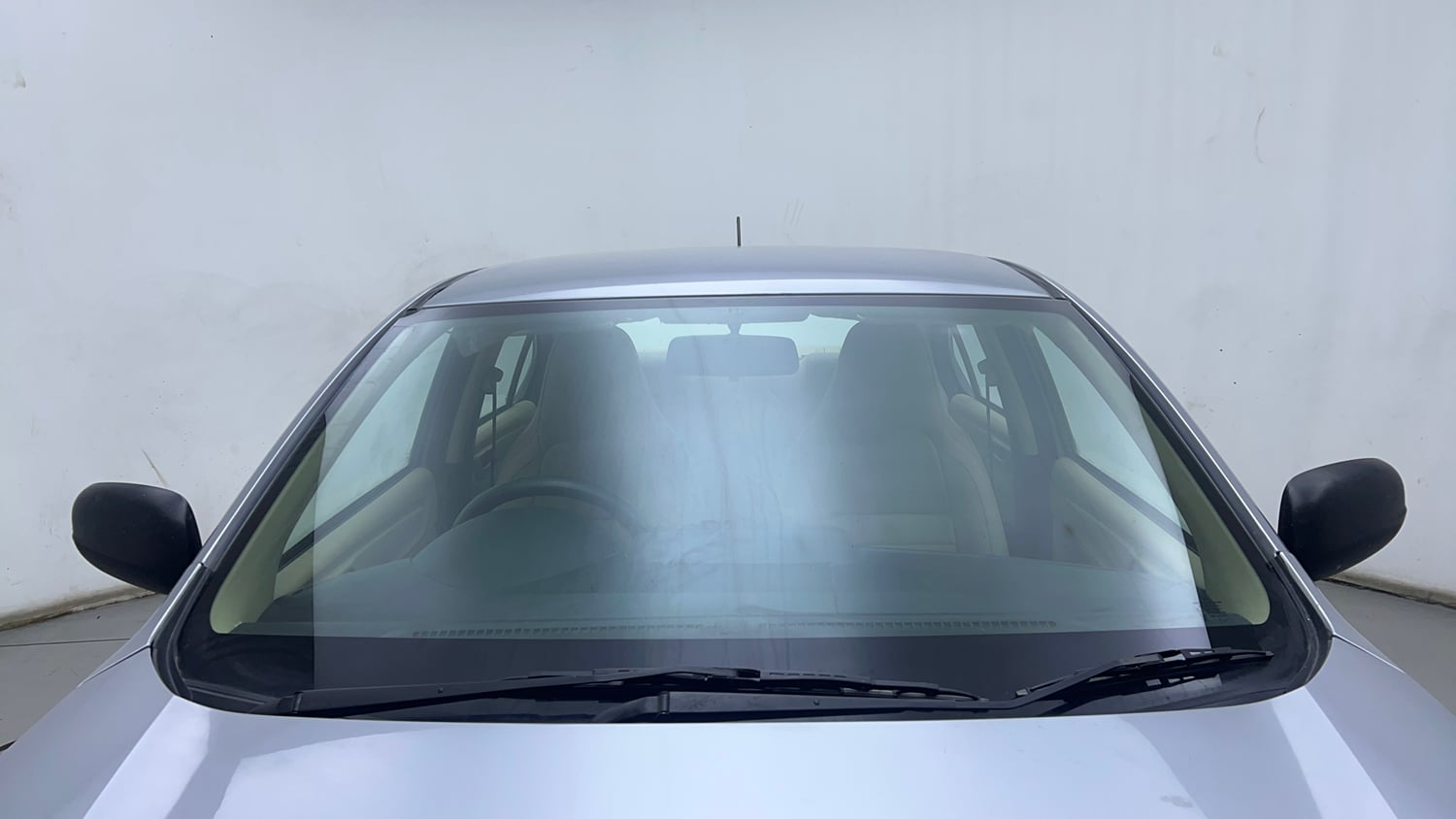 Used 2018 Honda Amaze 1.2 E MT Petrol Petrol Manual exterior FRONT WINDSHIELD VIEW
