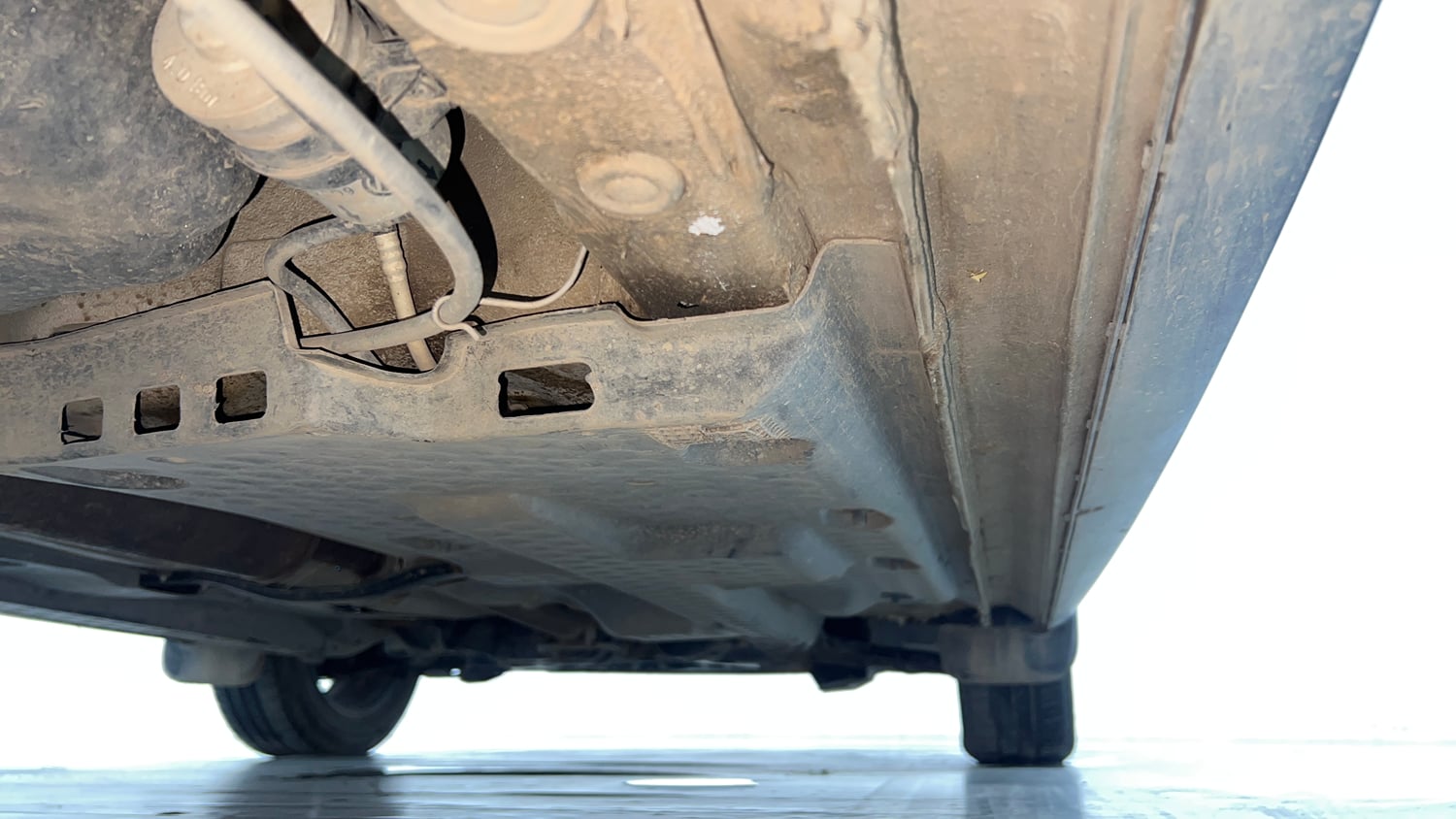 Used 2022 Volkswagen Polo Comfortline 1.0L MPI Petrol Manual extra REAR RIGHT UNDERBODY VIEW