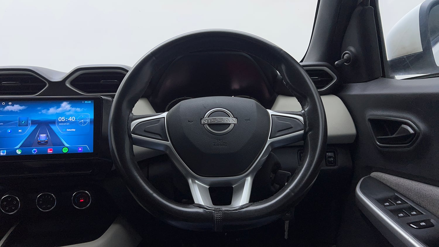 Used 2023 Nissan Magnite XE Petrol Manual interior STEERING VIEW